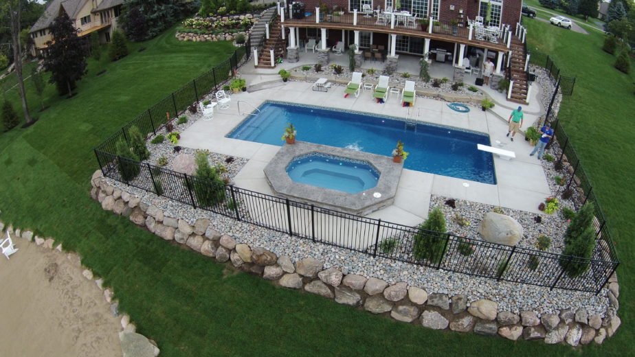 Fiberglass Swimming Pool