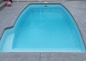 Clearwater fiberglass swimming pool image
